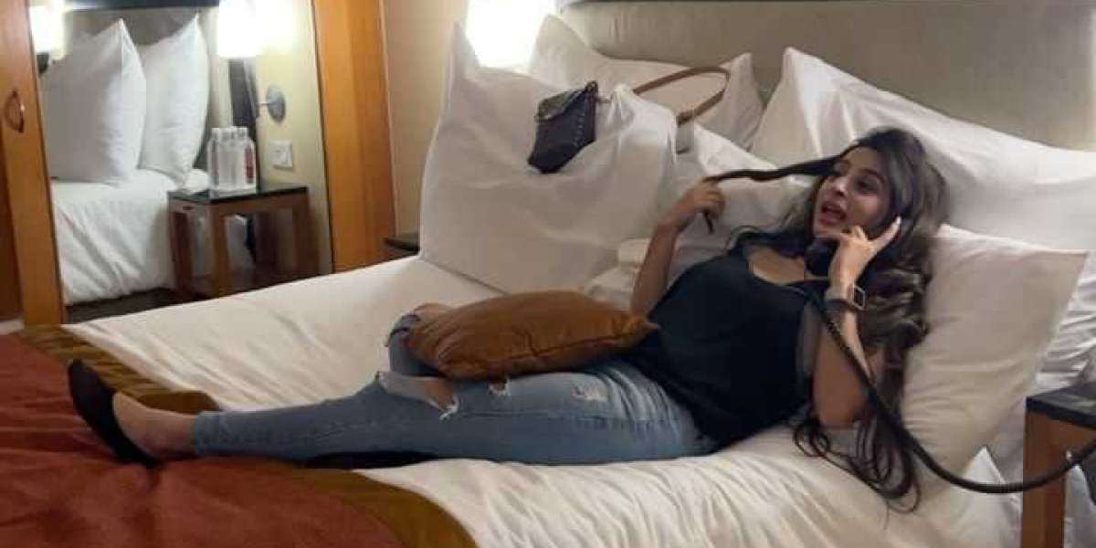 Call Girls in Delhi Escorts| 2500 Room Free Home Delivery