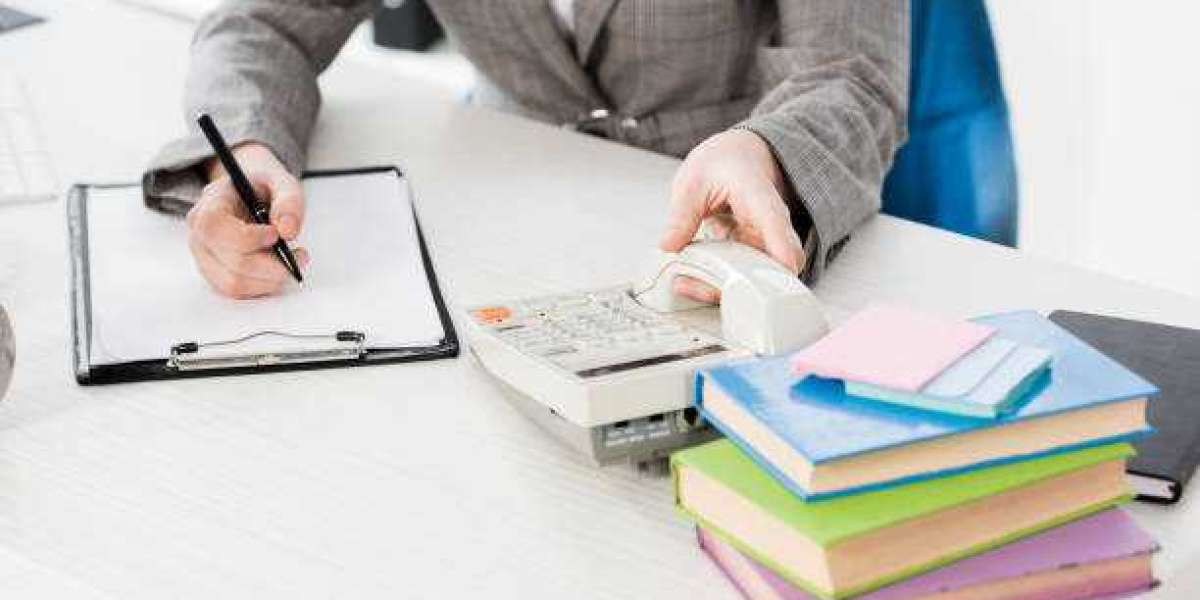 UK Academic Support Guide for Literature Reviews and Accounting Coursework Success