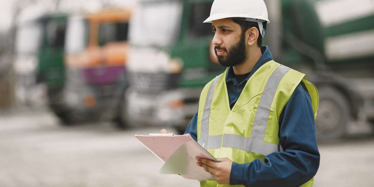 Proven Driving Safety Strategies for Truck and Bus Operators