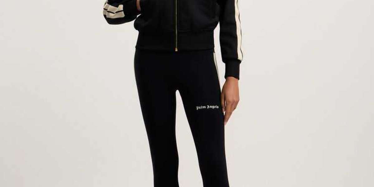 Moderner Streetwear-Stil mit 6PM