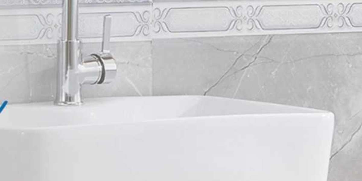 Choosing the Right Toilet Suite and Shower Screens for a Modern Melbourne Bathroom
