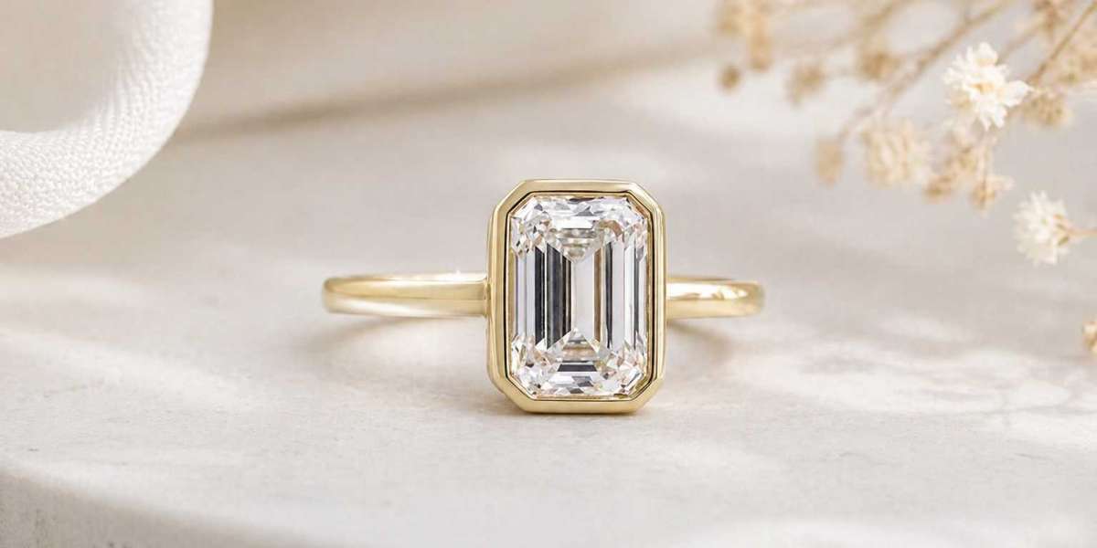 Engagement Ring with Bezel Setting: Smart & Secure Choice