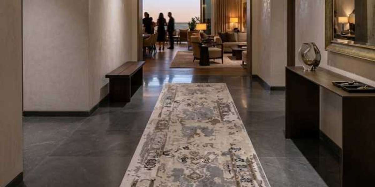 Runner Carpets for Stylish and Functional Hallway Interior Design Ideas