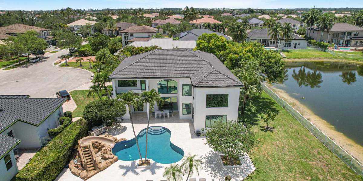 Transform Property Marketing with Multifamily Photographers in Irvine